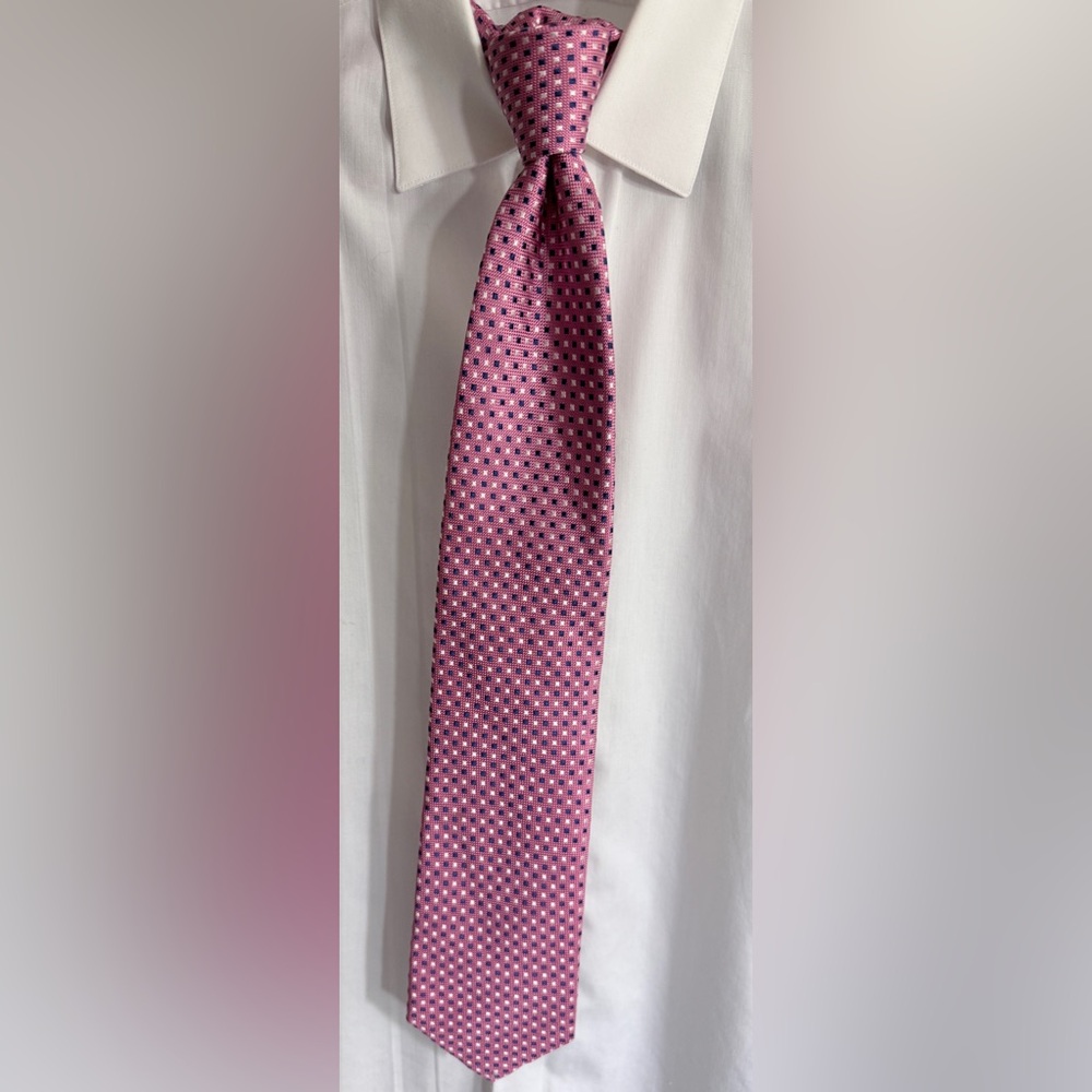 Jos. A. Bank Pink and Blue Patterned Silk Tie